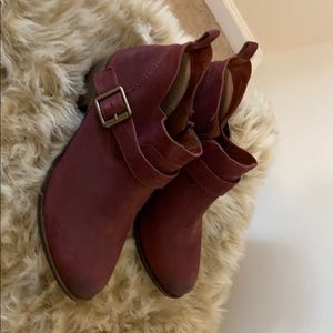 Burgundy lucky brand booties